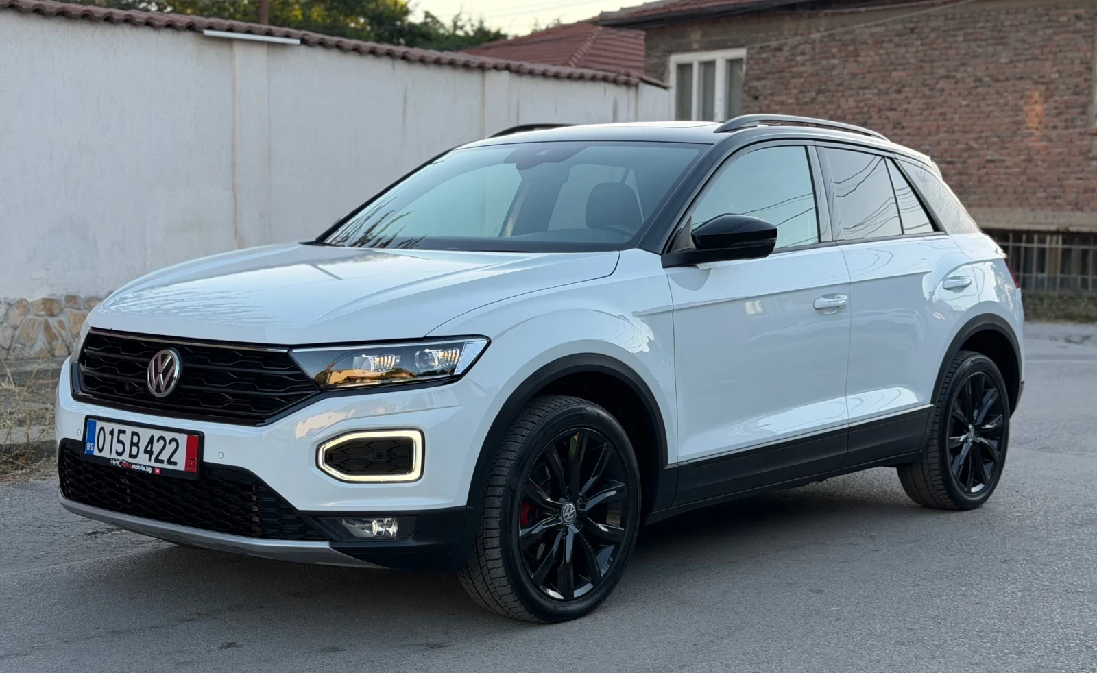 VW T-Roc 2.0 TSI Sport Line 4 MOTION Внос Швейцария, снимка 2 - Автомобили и джипове - 55981730