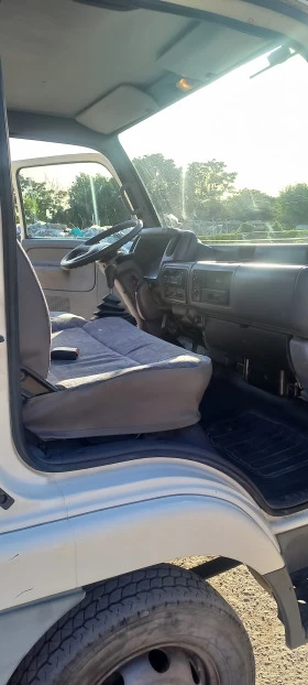 Nissan Capstar, снимка 5