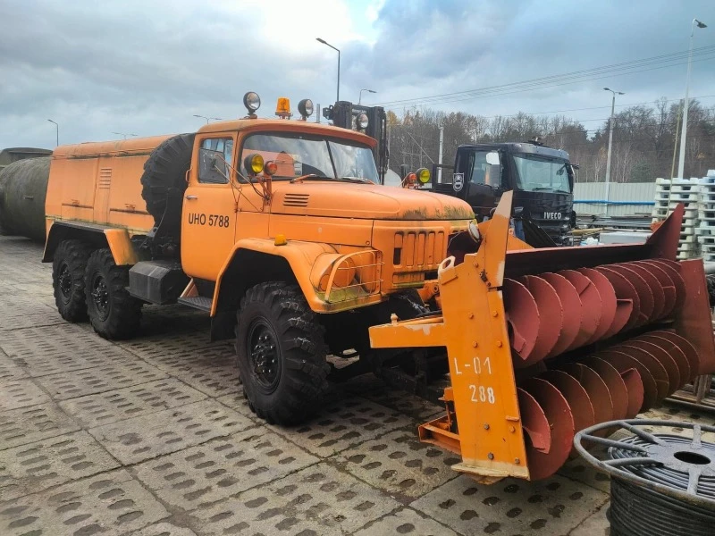 Zil 131 РОТОРЕН СНЕГОРИН, снимка 1 - Камиони - 46440547