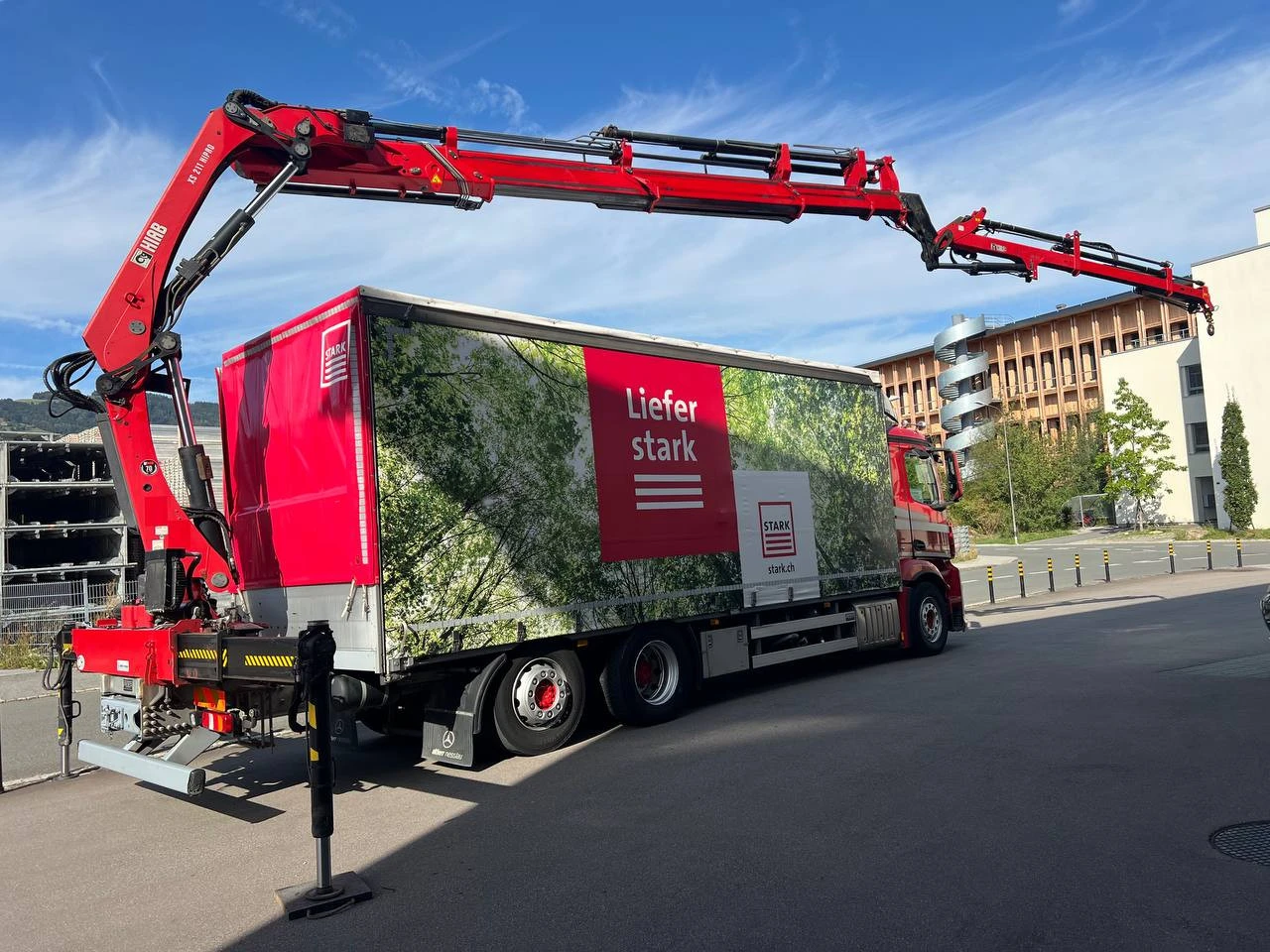 Mercedes-Benz Antos 2542 Hiab211+ Jib 20m