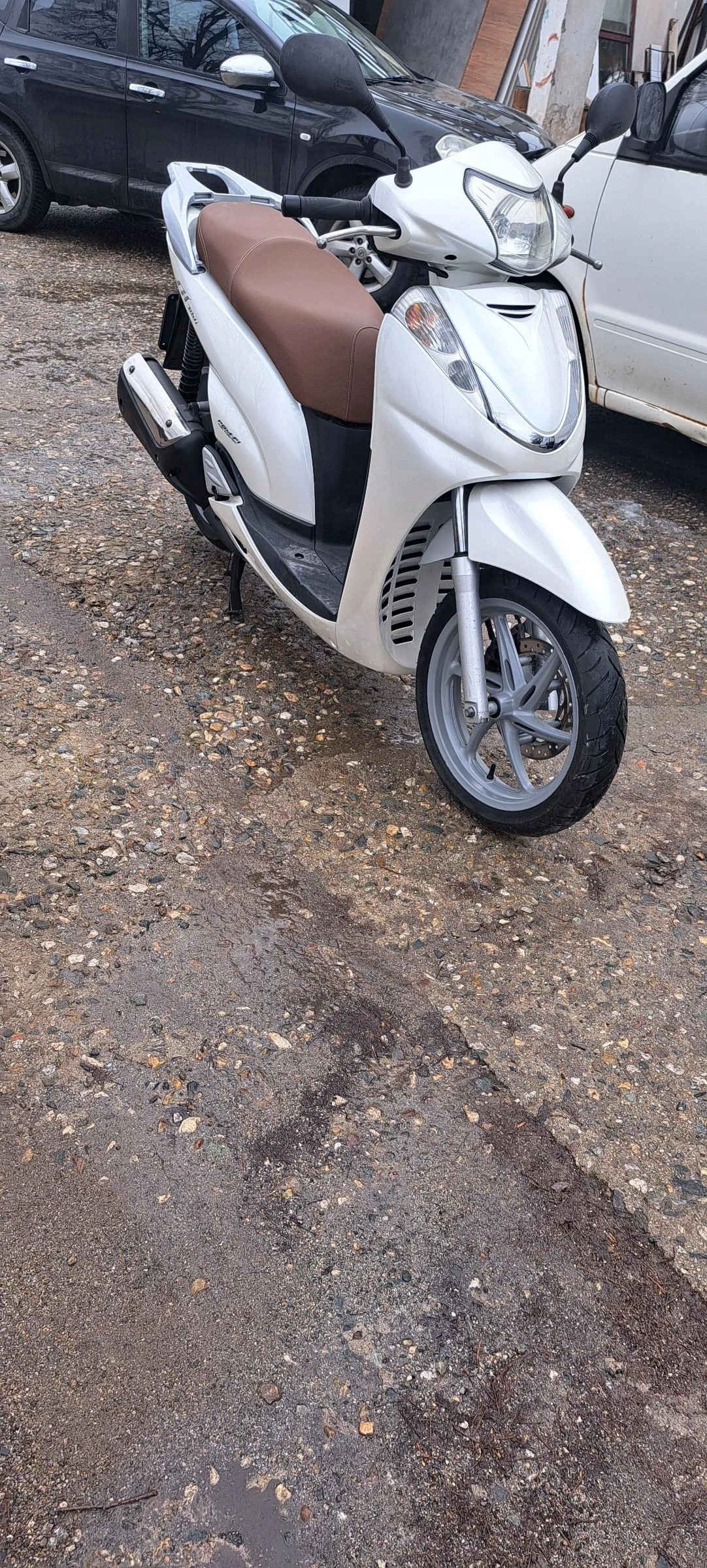 Honda Sh 300 perfecten  - изображение 2