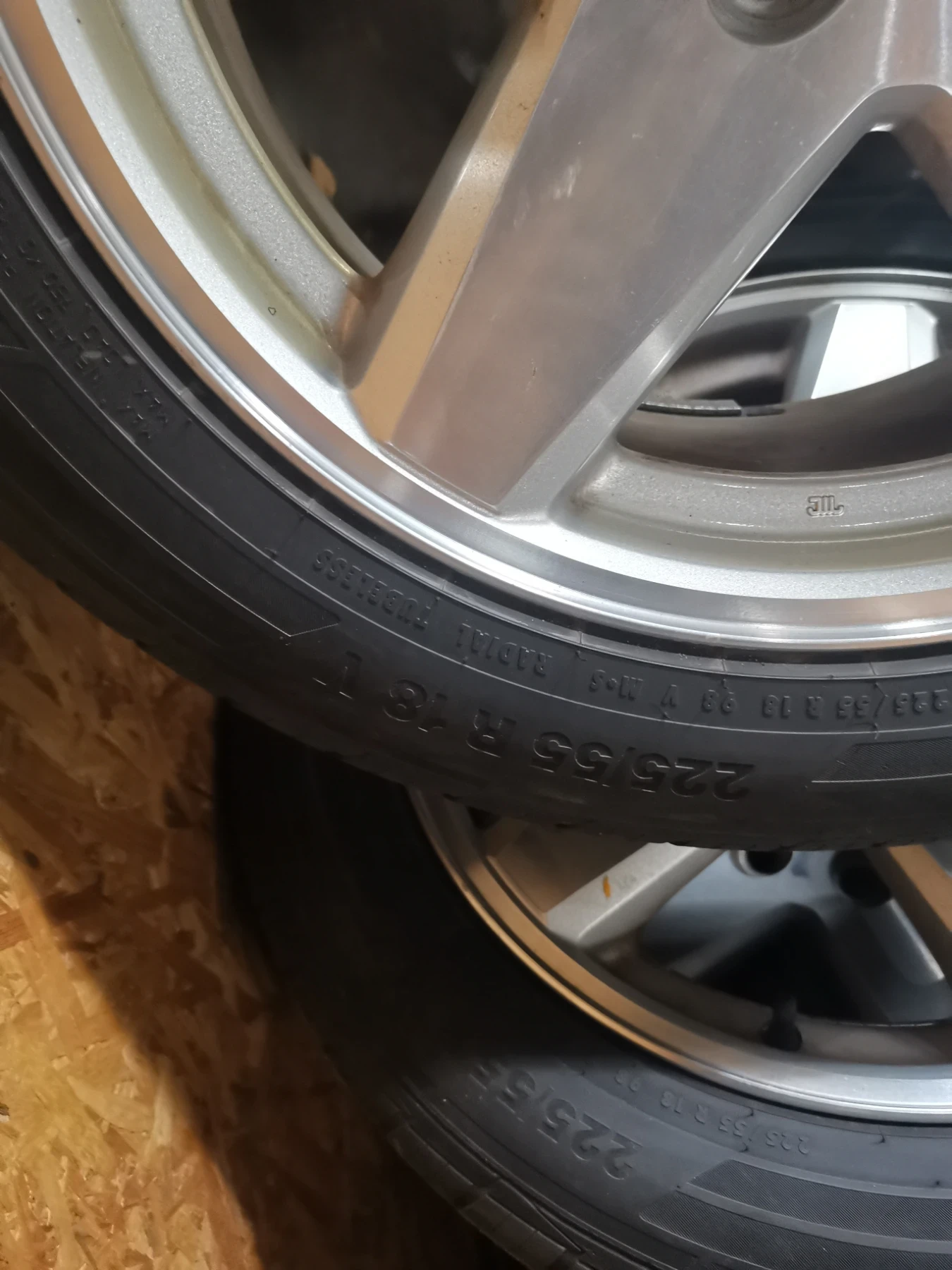 ������ �� ���� ������ | Mobile.bg � ����������� 4