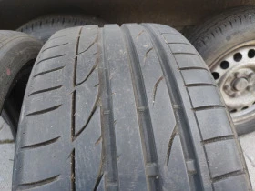 Гуми Летни 235/40R19, снимка 2