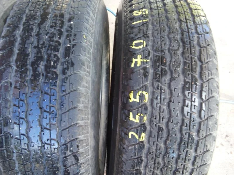 Гуми Летни 255/70R18, снимка 2 - Гуми и джанти - 45649593