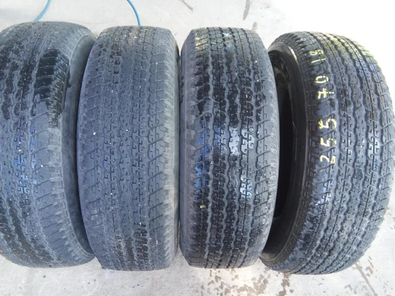 Гуми Летни 255/70R18, снимка 1 - Гуми и джанти - 45649593