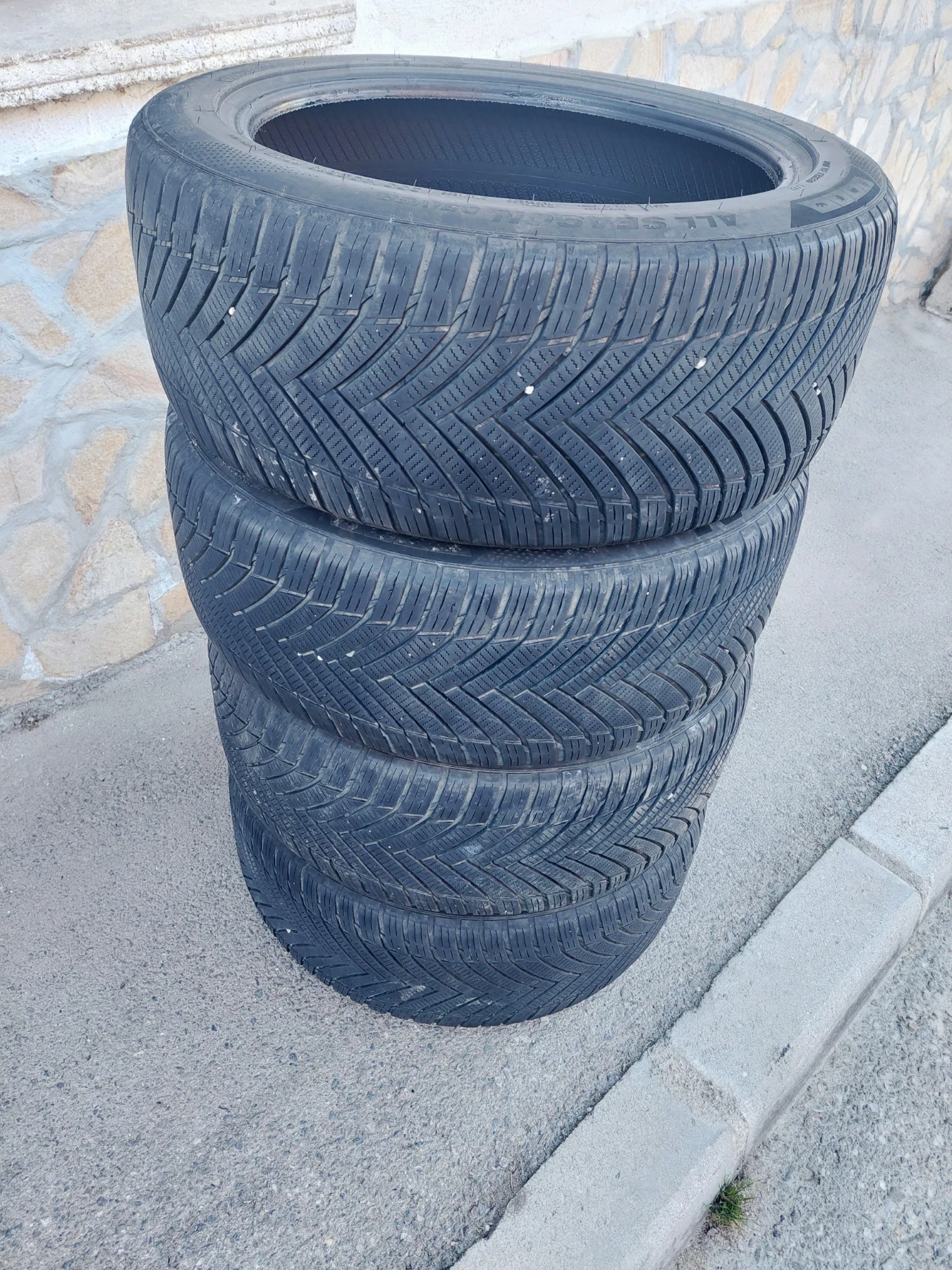 Гуми 255/45R19 | Mobile.bg — изображение 1