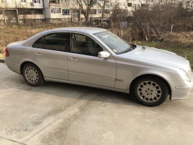 Mercedes-Benz E 280, снимка 1
