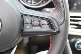 Alfa Romeo Giulia Q4/280HP/ESTREMA/CARBON/CAM/PANO/ACC/KLES/LED/561z, снимка 8