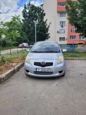 Toyota Yaris 1.3 VVTI, снимка 1