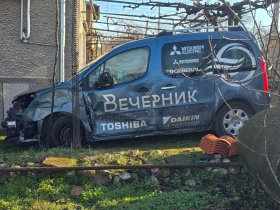 Peugeot Partner Tepee 1.6i - 1400 € / 2738.16 лв. - 50010627 3