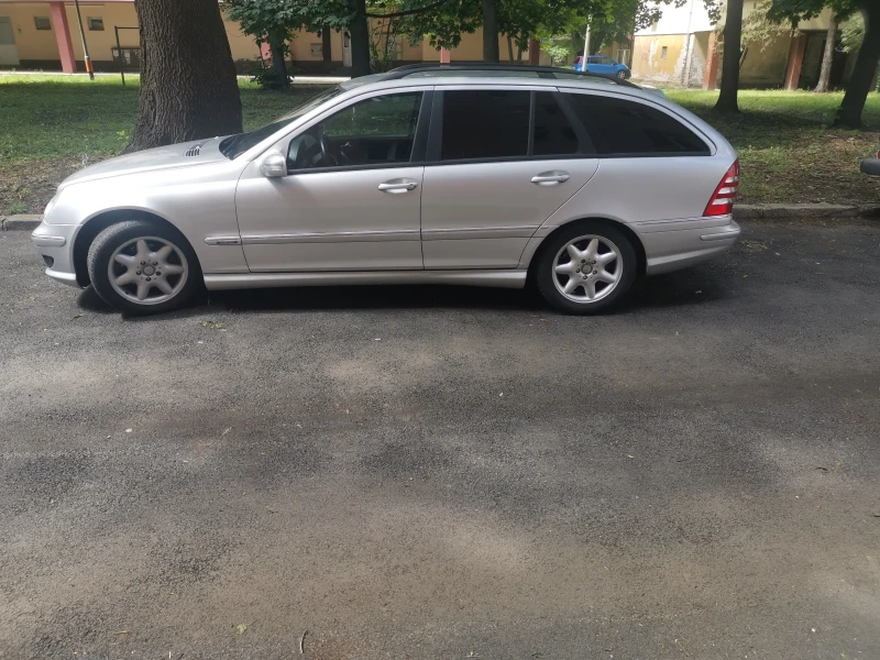 Mercedes-Benz C 200 C 200, 646, снимка 1 - Автомобили и джипове - 48679480