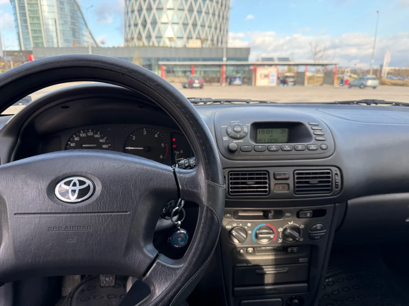 Toyota Corolla, снимка 9 - Автомобили и джипове - 48100308