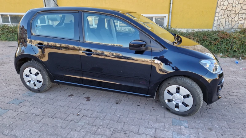 VW Up, снимка 2 - Автомобили и джипове - 48181229