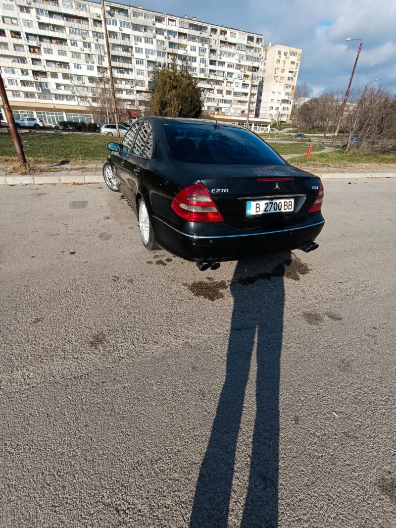 Mercedes-Benz E 270, снимка 1 - Автомобили и джипове - 49338150