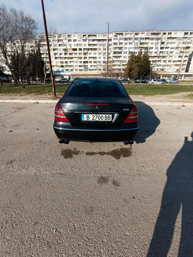 Mercedes-Benz E 270, снимка 3 - Автомобили и джипове - 49338150