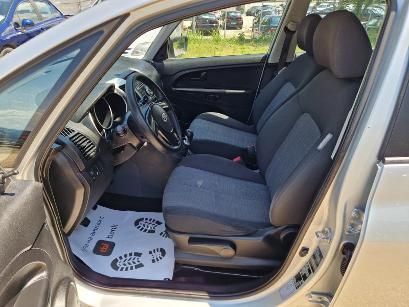 Kia Venga 1.4CRDI/Е5, снимка 9 - Автомобили и джипове - 50507364