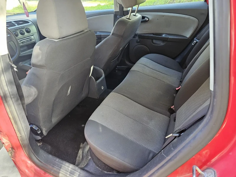 Seat Leon 1.9TDI 105hp, снимка 13 - Автомобили и джипове - 52474532