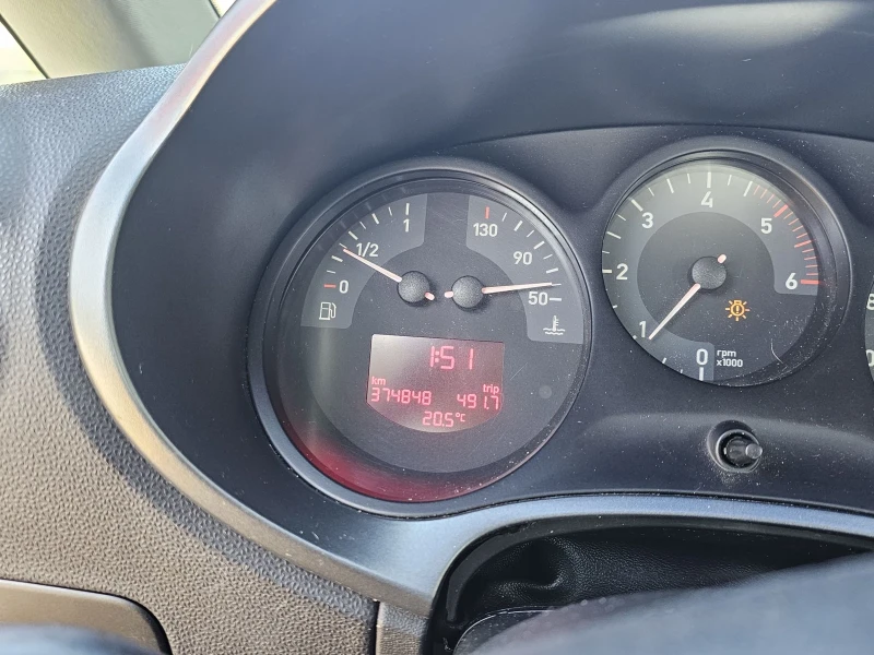 Seat Leon 1.9TDI 105hp, снимка 10 - Автомобили и джипове - 52474532