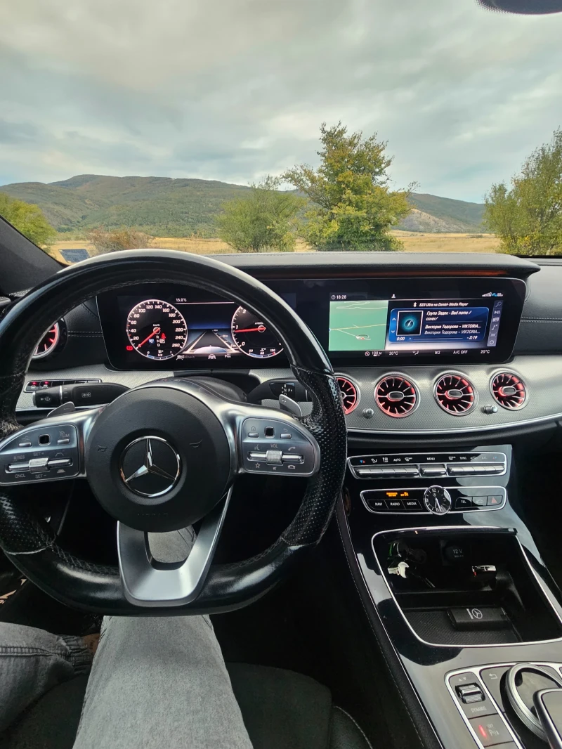 Mercedes-Benz E 220 W213, снимка 11 - Автомобили и джипове - 51912481