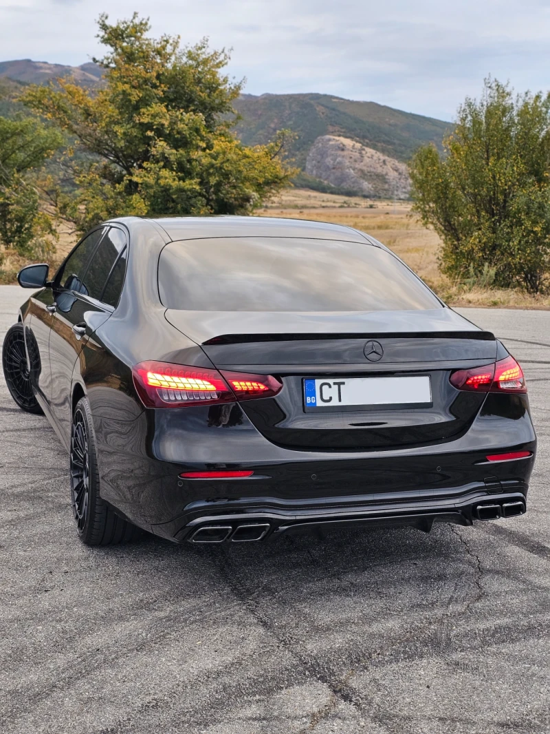 Mercedes-Benz E 220 W213, снимка 7 - Автомобили и джипове - 51912481