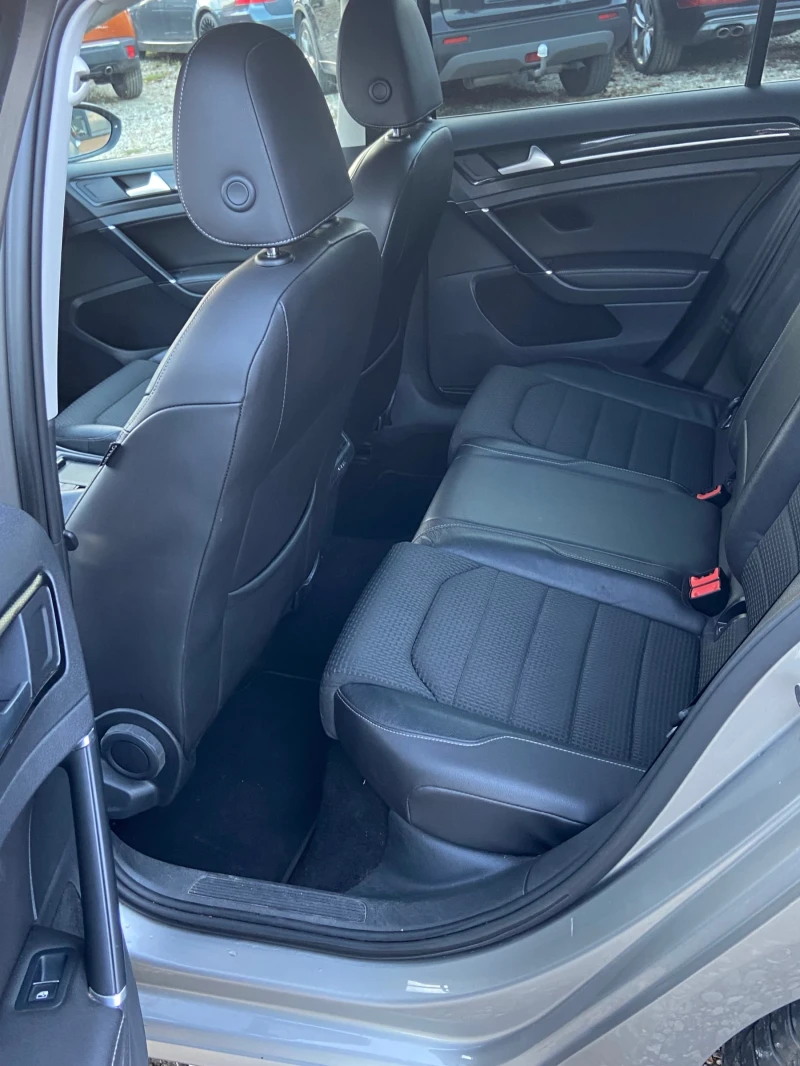 VW Golf 2.0TDI/AUTOMATIC/EURO6, снимка 14 - Автомобили и джипове - 52279064