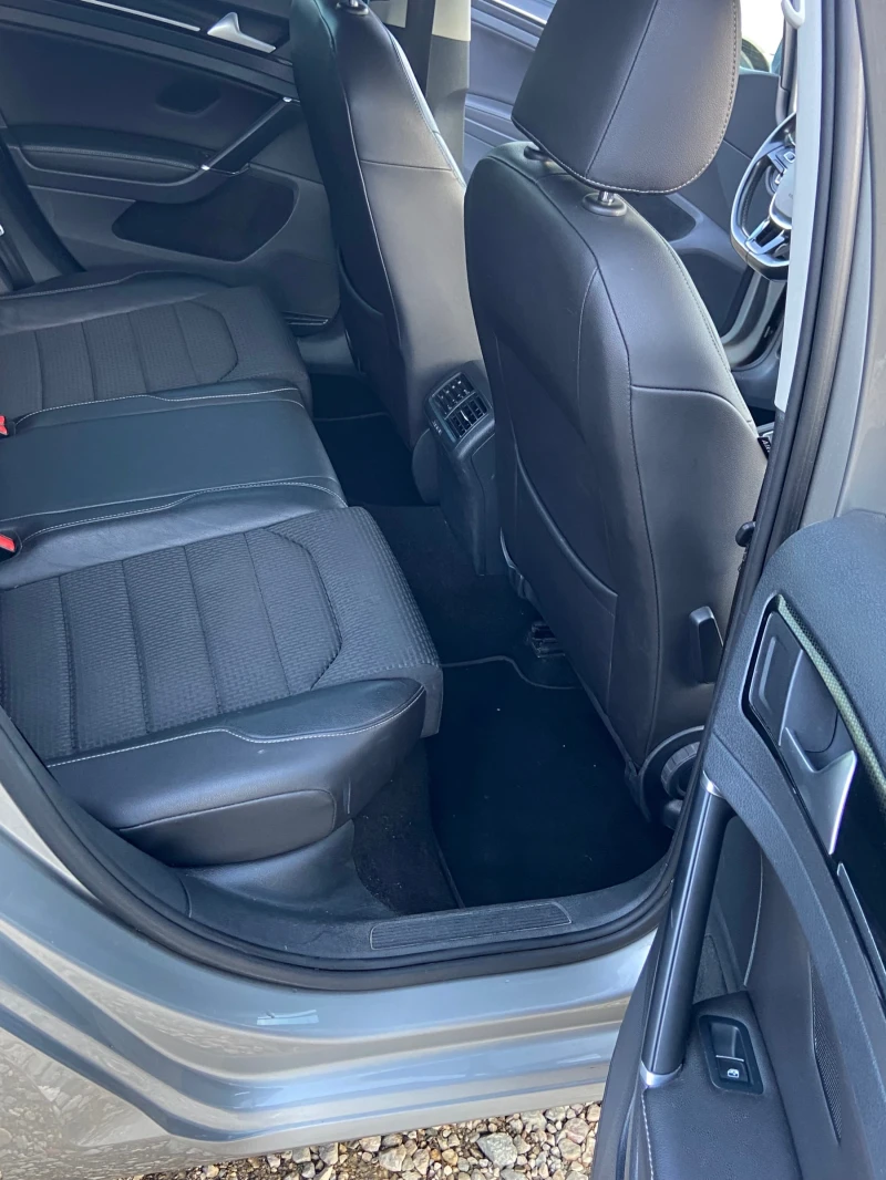 VW Golf 2.0TDI/AUTOMATIC/EURO6, снимка 13 - Автомобили и джипове - 52279064