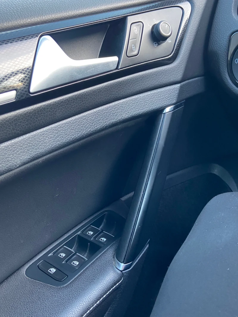 VW Golf 2.0TDI/AUTOMATIC/EURO6, снимка 16 - Автомобили и джипове - 52279064