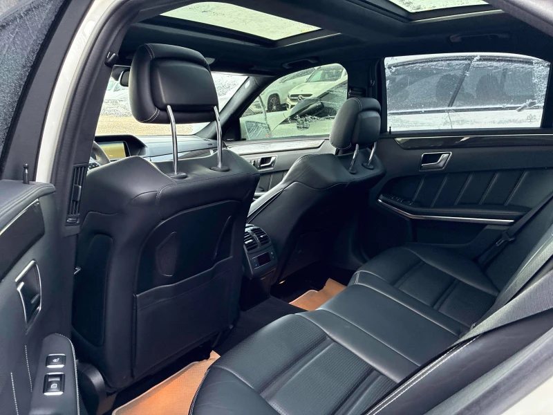 Mercedes-Benz E 63 AMG S * * CARFAX * * АВТО КРЕДИТ * * , снимка 12 - Автомобили и джипове - 52574023