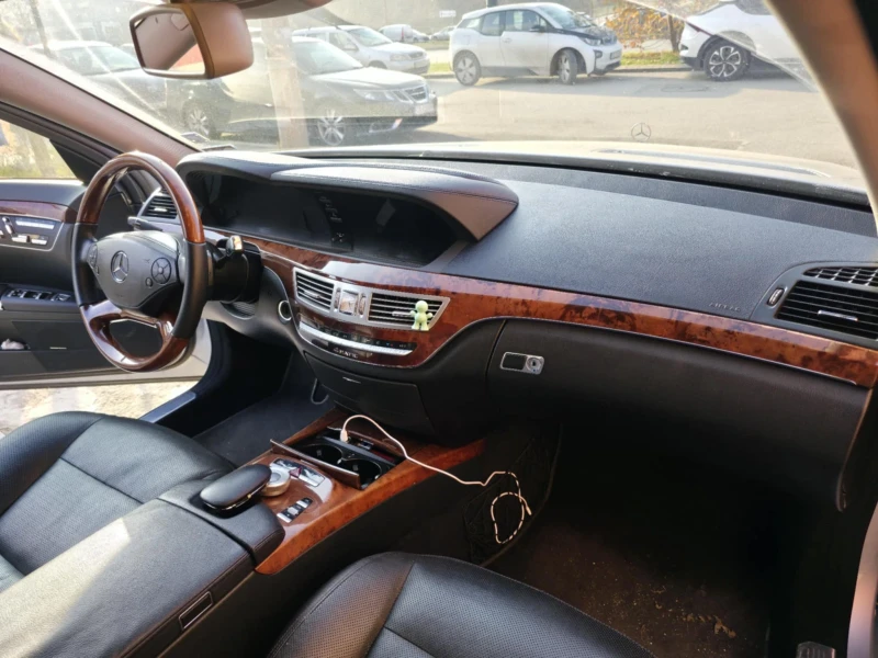 Mercedes-Benz S 550 4matic 7G tronic , снимка 14 - Автомобили и джипове - 52800812