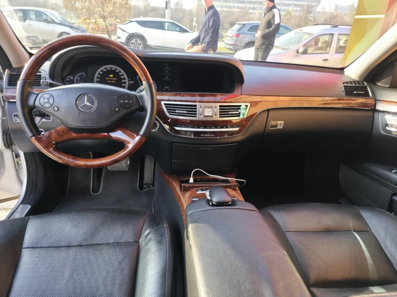 Mercedes-Benz S 550 4matic 7G tronic , снимка 5 - Автомобили и джипове - 52800812