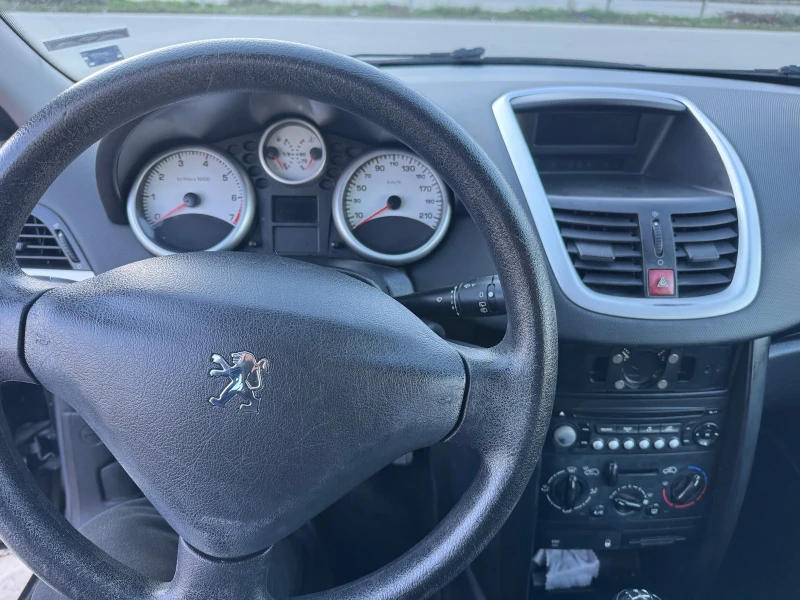 Peugeot 207 1.4 GAZ 75kc, снимка 9 - Автомобили и джипове - 52816187