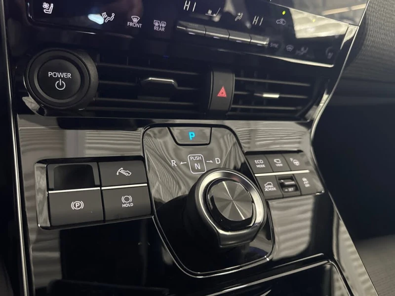 Toyota bZ4X XLE* JBL* ПОДГРЕВ* ОБДУХВАНЕ* ПАНОРАМА* КЕЙЛЕС, снимка 13 - Автомобили и джипове - 53244379