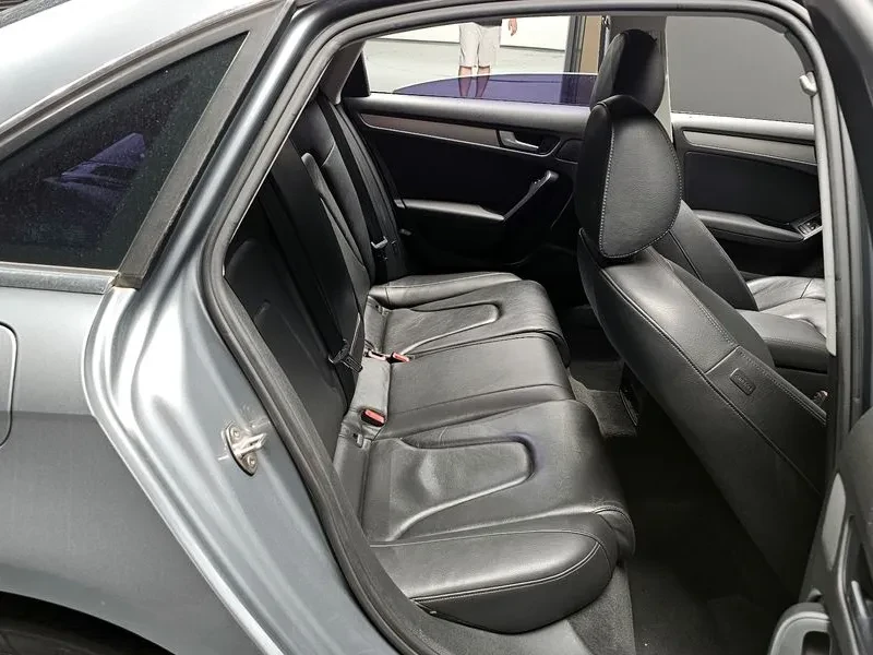 Audi A4 2.0 TDI, снимка 11 - Автомобили и джипове - 53884299