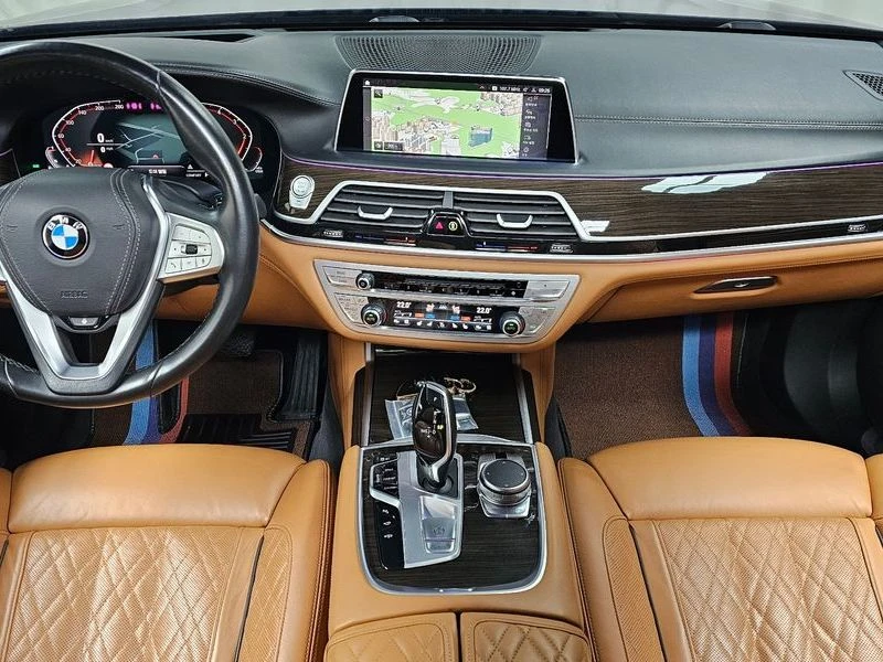BMW 740 740d xDrive Design Pure Excellence| 320к.с.| ВКЛ.Т, снимка 7 - Автомобили и джипове - 55608645