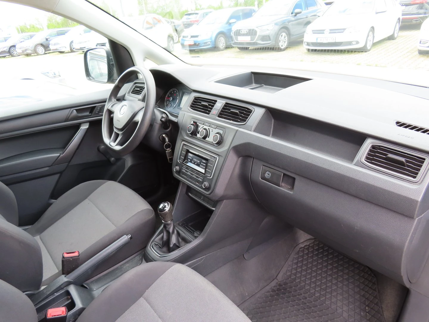 VW Caddy Kasten 3.2 m3 TGI - изображение 7