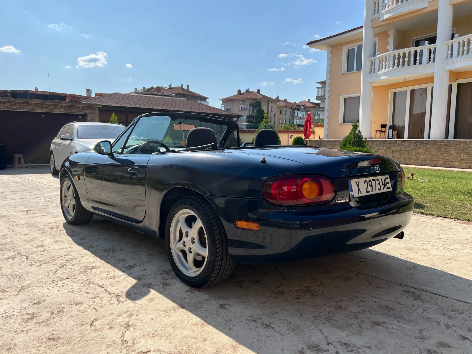 Mazda Mx-5 1.6i | BOSE | Nardi | Нов Внос | Без Ръжди  - изображение 8