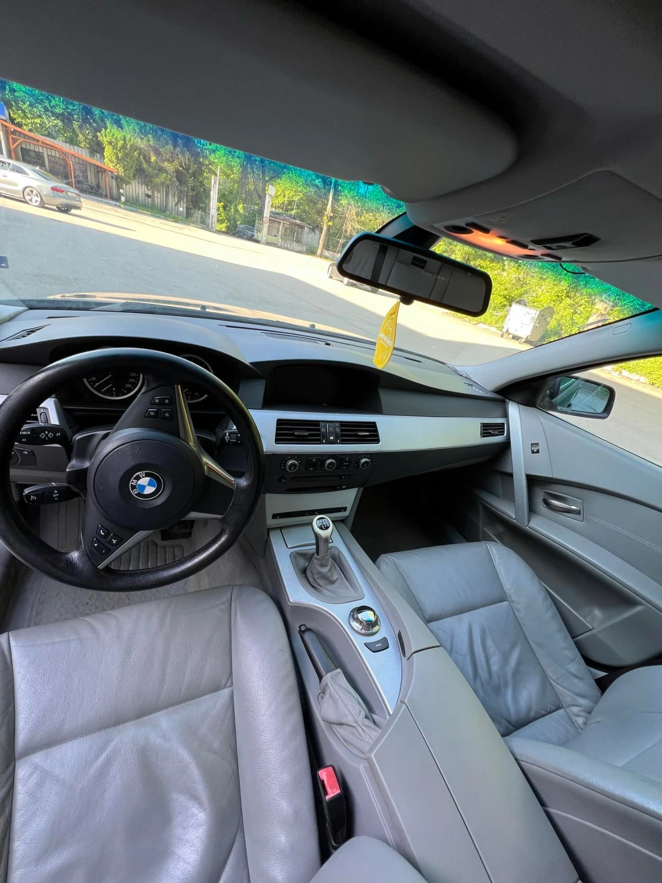 BMW 525 2.5 - изображение 5