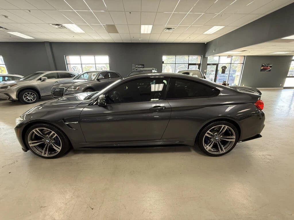 BMW M4 * АВТО КРЕДИТ* ЦЕНА ДО БГ * CARFAX *  - изображение 3
