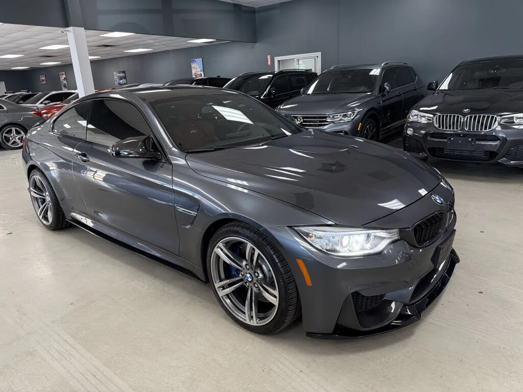 BMW M4 * АВТО КРЕДИТ* ЦЕНА ДО БГ * CARFAX *  - изображение 8