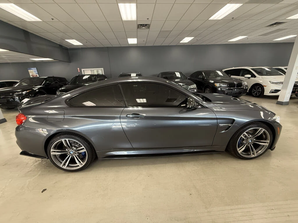 BMW M4 * АВТО КРЕДИТ* ЦЕНА ДО БГ * CARFAX *  - изображение 7