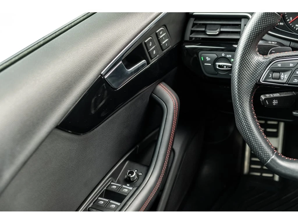 Audi A4 * Progressiv| NoAccident| S Line Black| Sunroof| C | Mobile.bg � ����������� 14