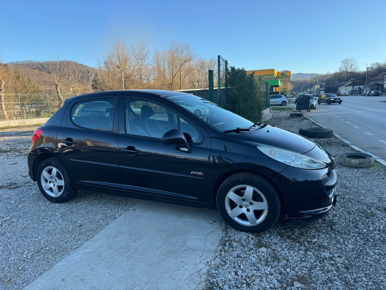 Peugeot 207 1.4 GAZ 75kc - изображение 2