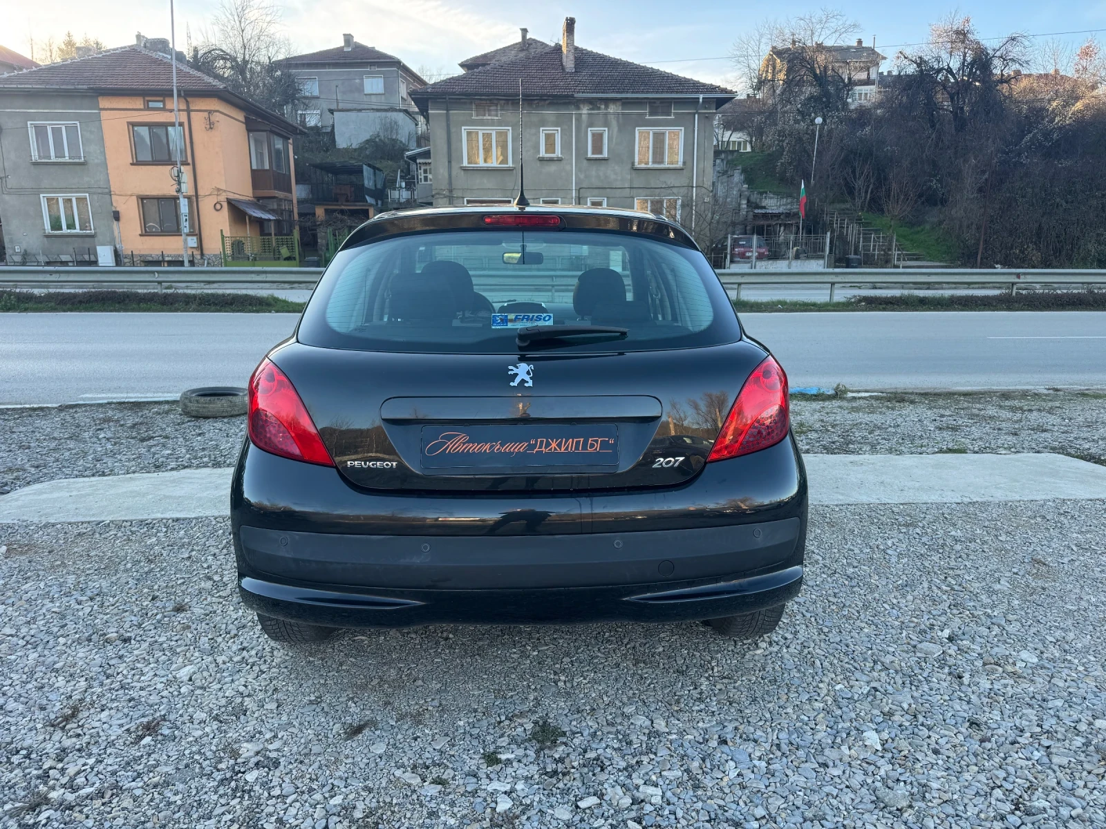 Peugeot 207 1.4 GAZ 75kc - изображение 5