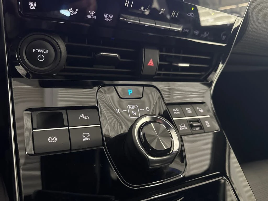 Toyota bZ4X XLE* JBL* �������* ���������* ��������* ������ | Mobile.bg � ����������� 13