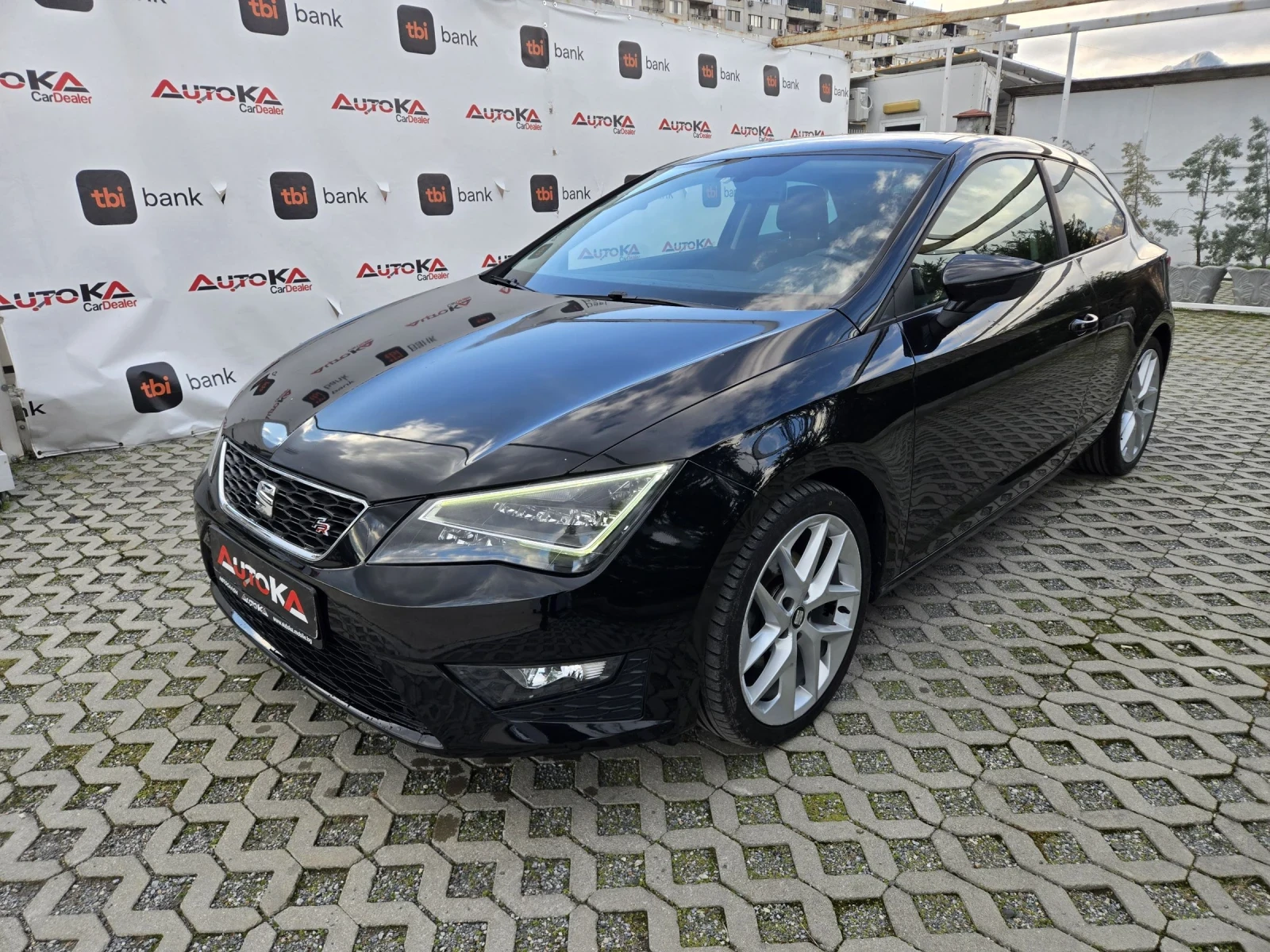 Seat Leon 2.0TDI-150��= FR= 148.000km= PANO= ��� ������! | Mobile.bg � ����������� 6