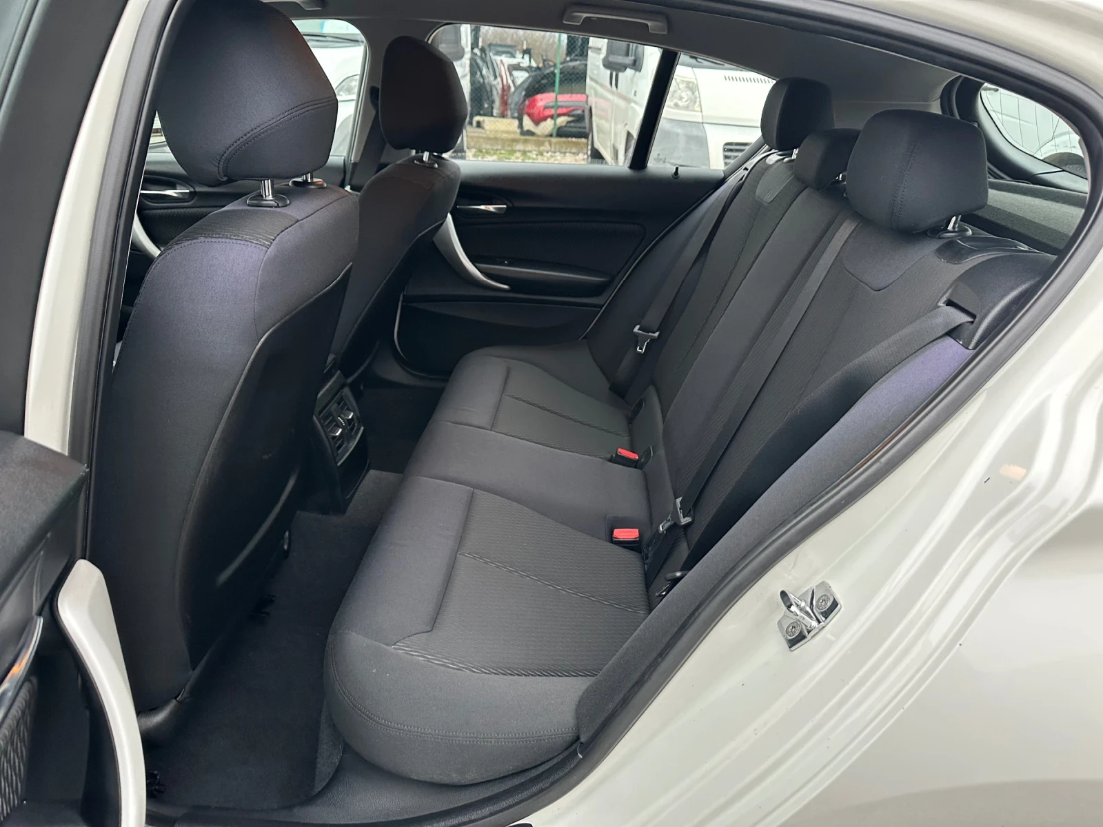 BMW 116 1.6i, снимка 15 - Автомобили и джипове - 53965279