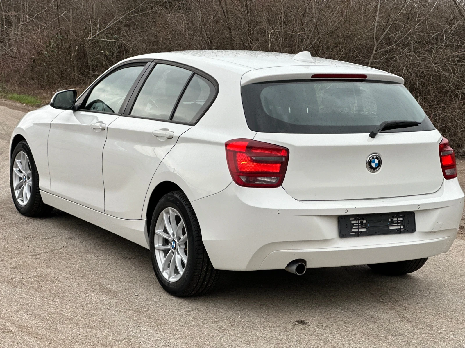 BMW 116 1.6i, снимка 4 - Автомобили и джипове - 53965279