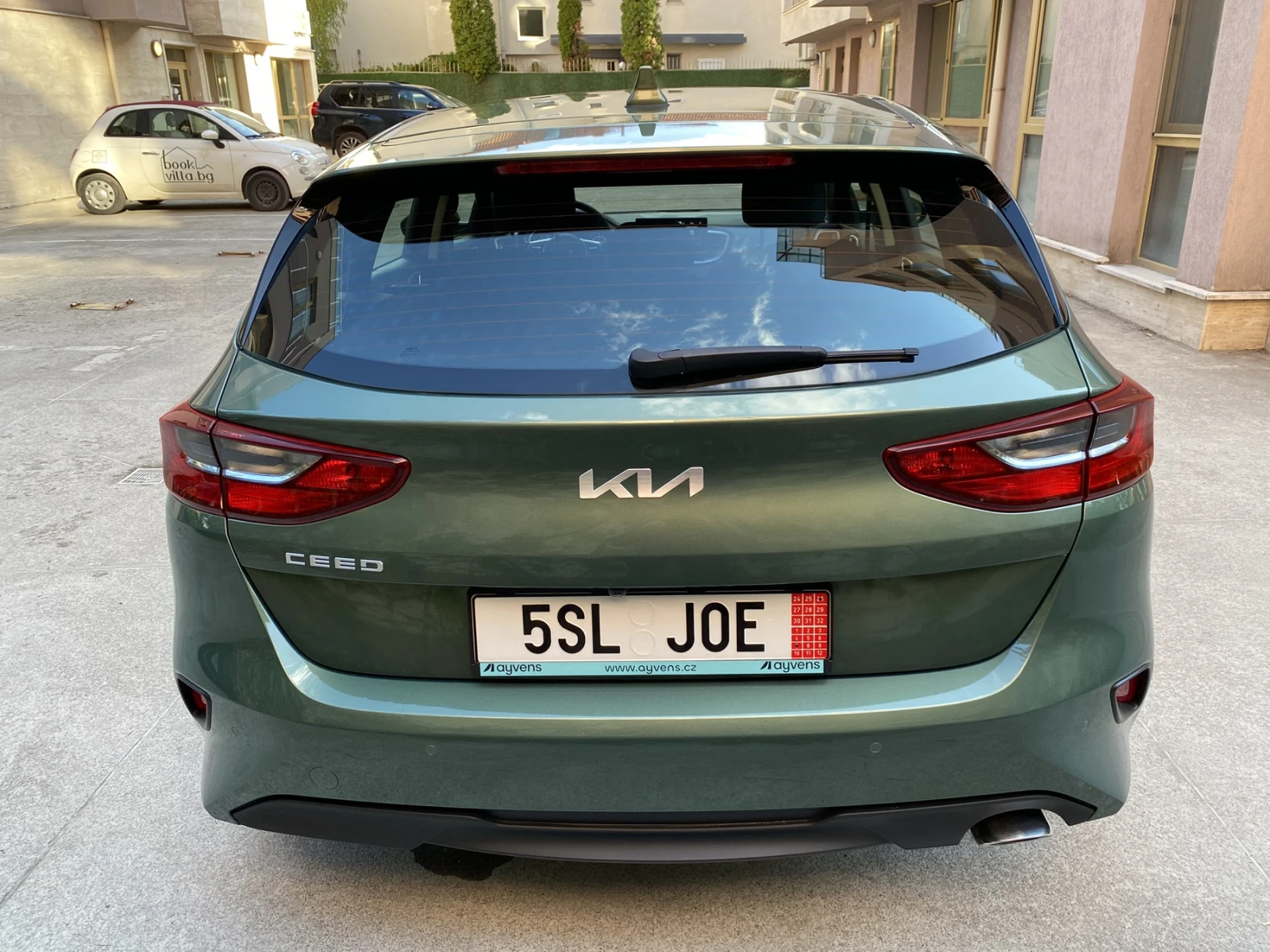 Kia Ceed 1.5 T-GDI/ Spin/ Гаранция до 2032г., снимка 6 - Автомобили и джипове - 54023796
