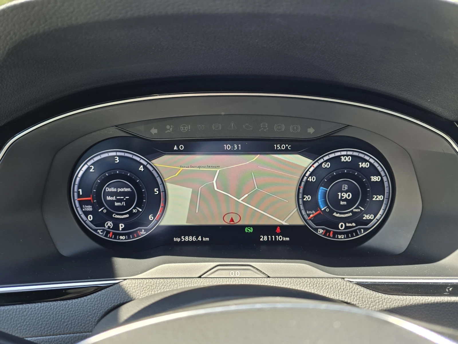 VW Passat 2.0TDI 150к.с  Business Подгряване Топ състояние , снимка 17 - Автомобили и джипове - 54537839