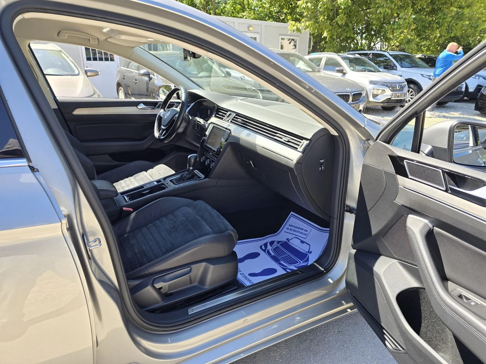 VW Passat 2.0TDI 150к.с  Business Подгряване Топ състояние , снимка 13 - Автомобили и джипове - 54537839